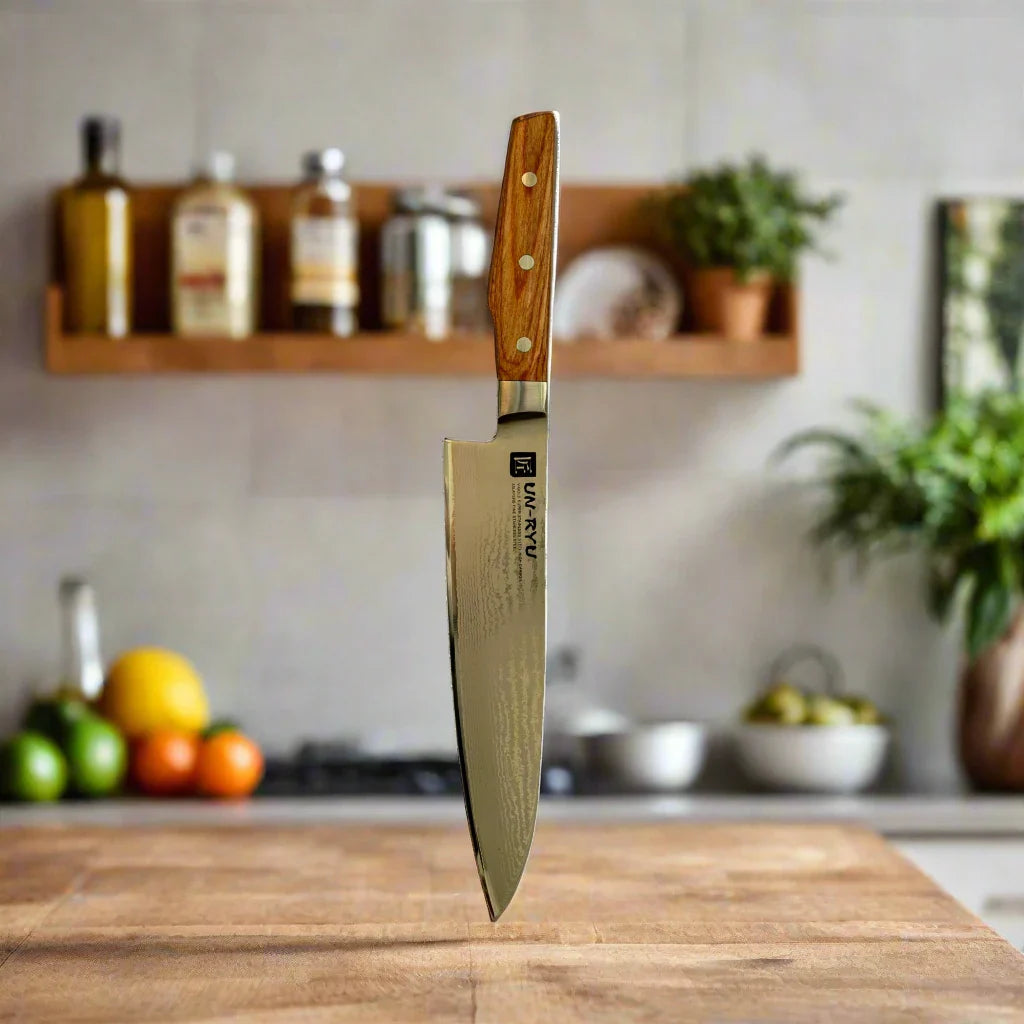 Un‑Ryu VG‑10 33‑Layer 210 mm Gyuto Knife
